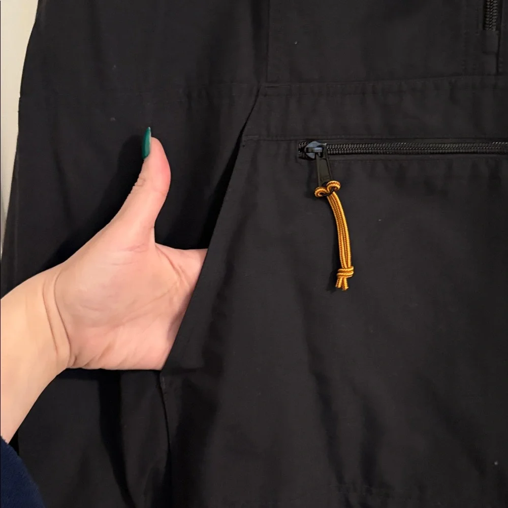 L.L. Bean Women’s Insulated Anorak Jacket - Picture 2 of 5